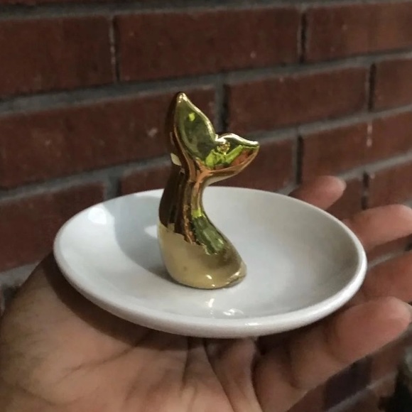 Fish tale trinket tray - Picture 3 of 5